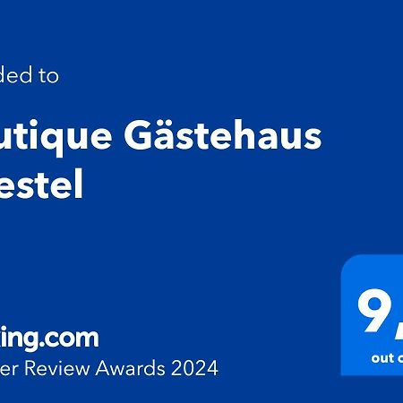 הוילה קרמס אן דר דונאו Boutique Gaestehaus Guestel מראה חיצוני תמונה